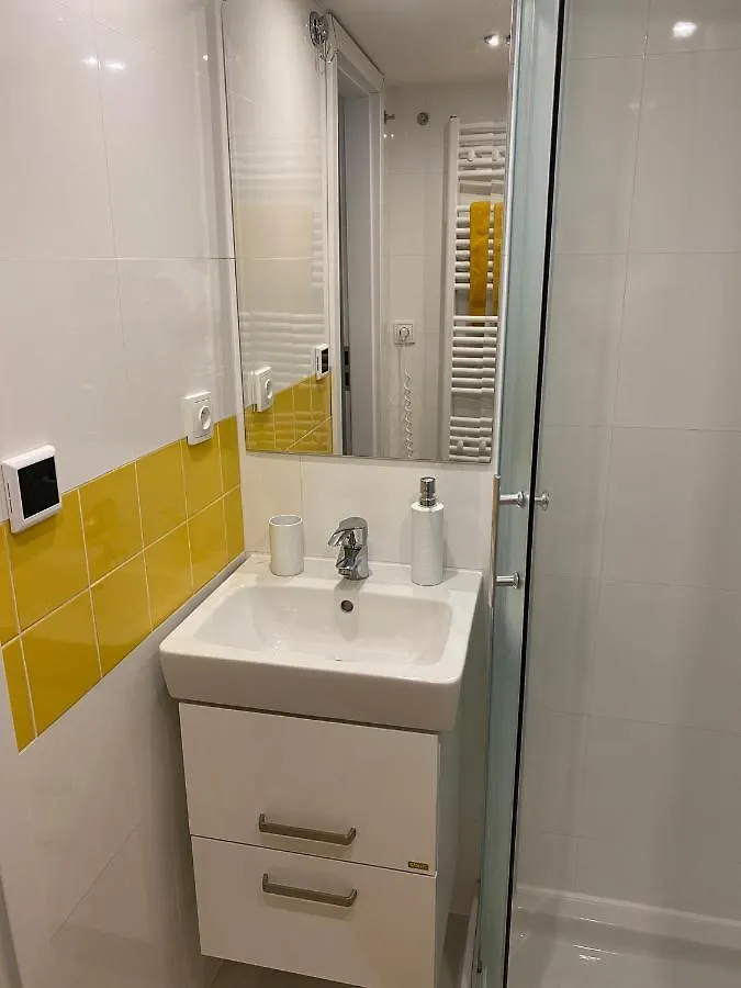 Homelike Prague Apartment