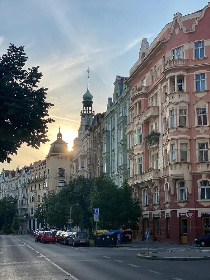 Homelike Prague Apartment