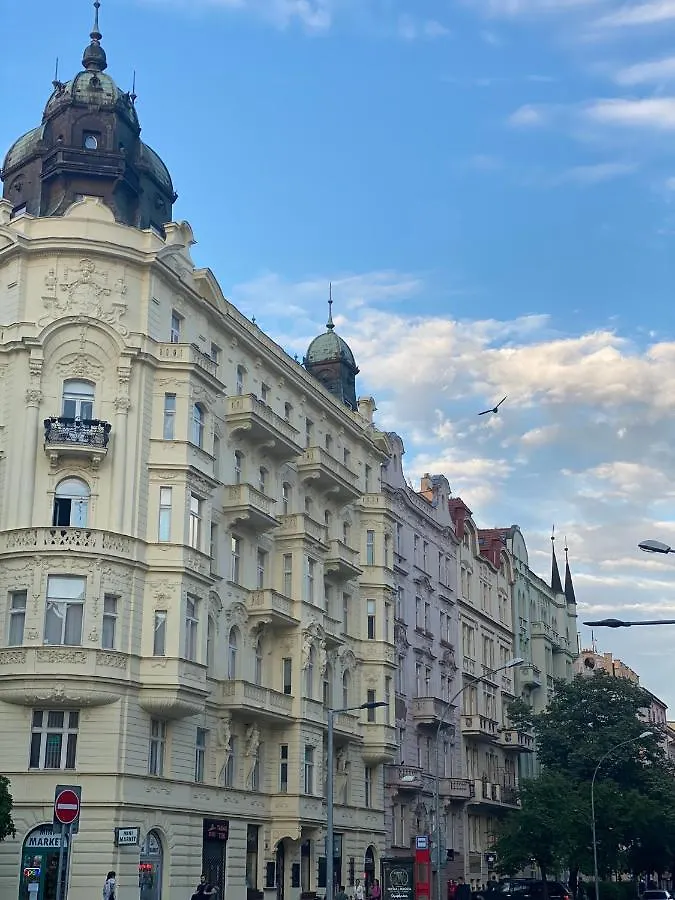 Homelike Prague Apartment