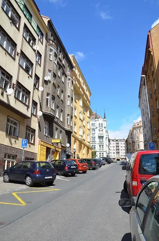 Homelike Prague Apartment